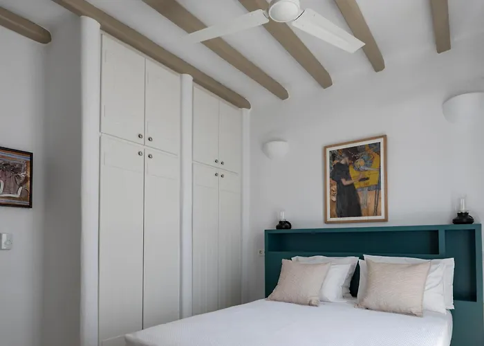 Orasea With Private Pool Villa Párosz