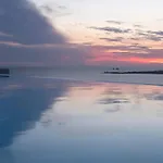 Orasea With Private Pool Πάρος
